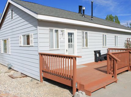 320 Reyes Way, Yerington, NV 89447 Photo