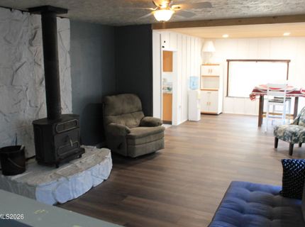 320 Reyes Way, Yerington, NV 89447 Photo