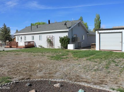 320 Reyes Way, Yerington, NV 89447 Photo