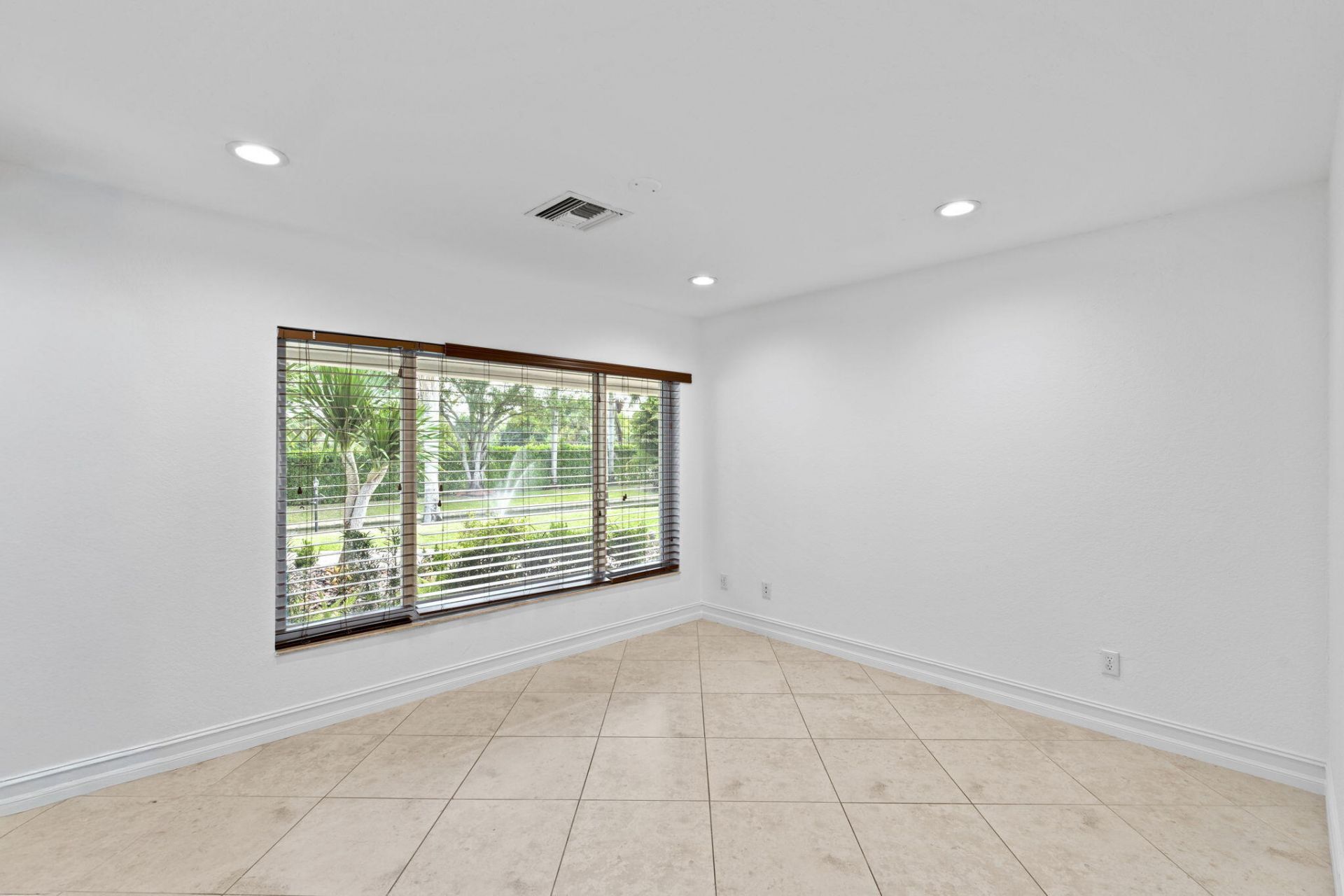 7447 NW 82nd Terrace, Parkland, FL 33067 Photo