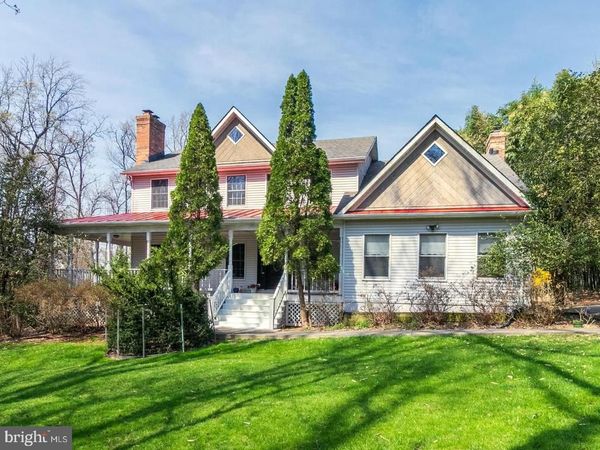 3300 ROSEMARY LANE, HYATTSVILLE, MD 20782