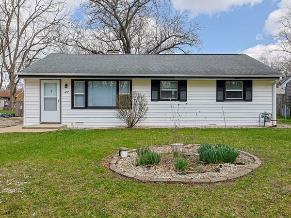 107 Georgine Street , Crystal Lake, IL 60014