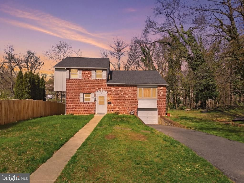 5 MCKINLEY AVENUE, NORWOOD, PA 19074