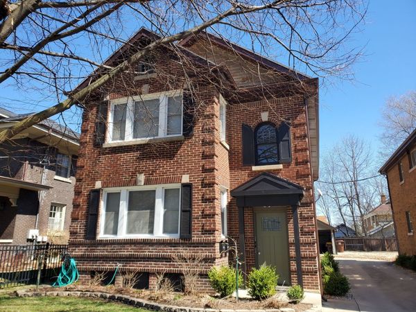 712 Seminary Street , Rockford, IL 61104