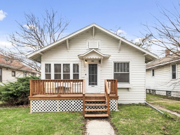 156 E 10th Street , Chicago Heights, IL 60411