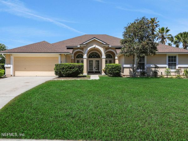 5838 LONG COVE Drive, Jacksonville, FL 32222