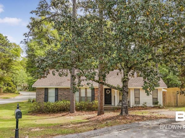 101 Buena Vista Circle South, Daphne, AL 36526