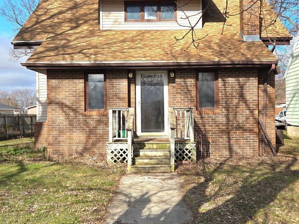 511 W 1st Street, Lakefield, MN 56150