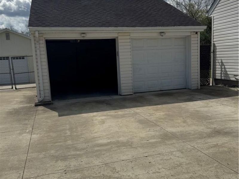 12433 Milton Carlisle Road, New Carlisle, OH 45344 Photo 11