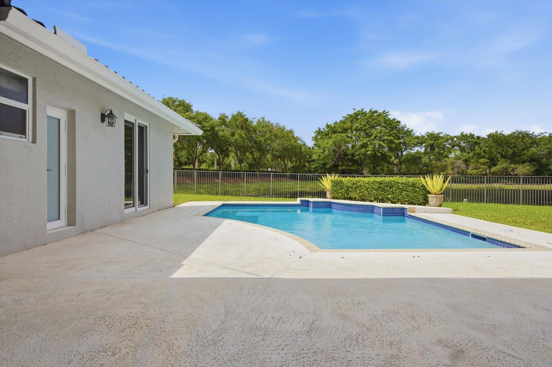 1290 Ginger Circle, Weston, FL 33326 Photo