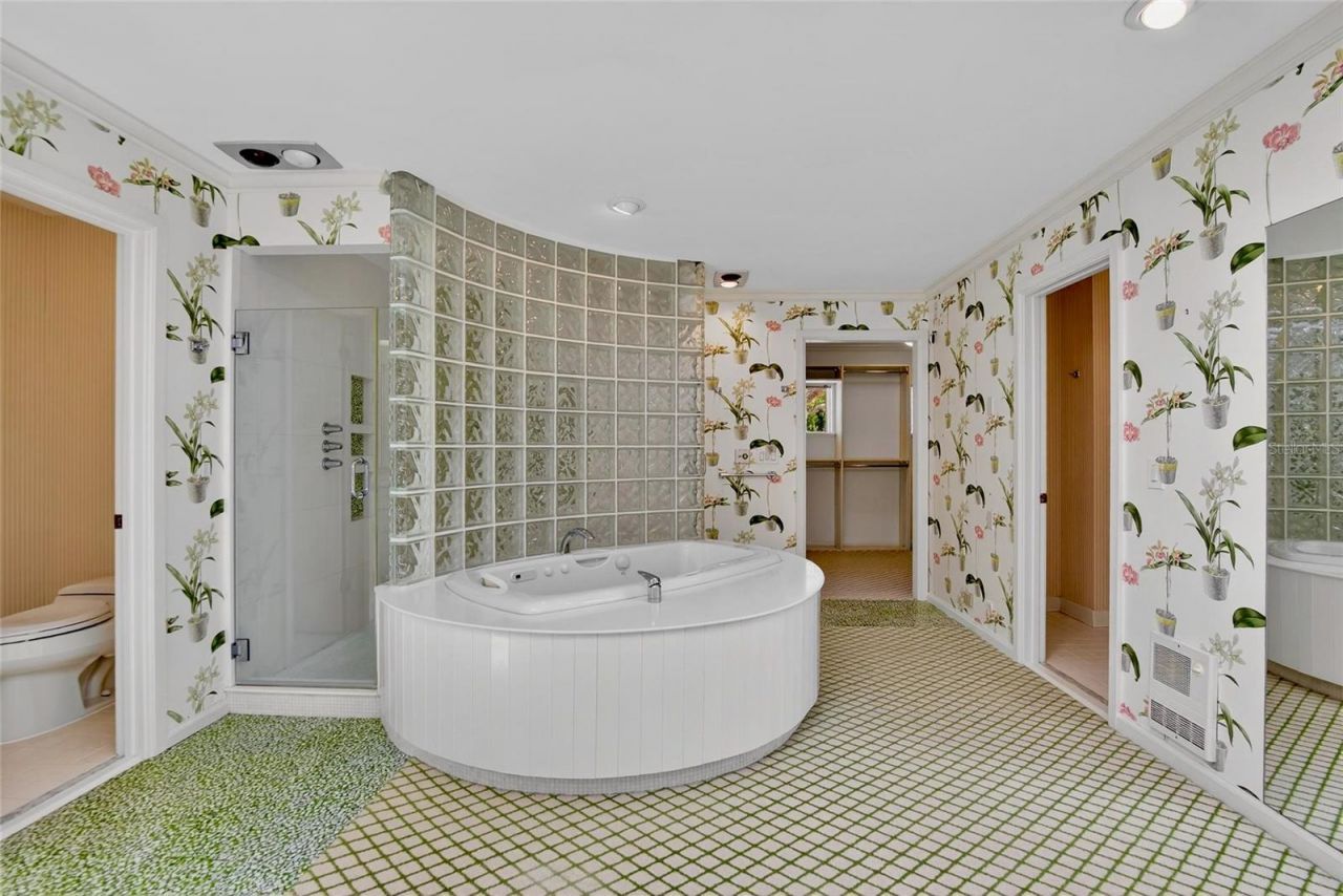 1043 Guisando De Avila, Tampa, FL 33613 Photo