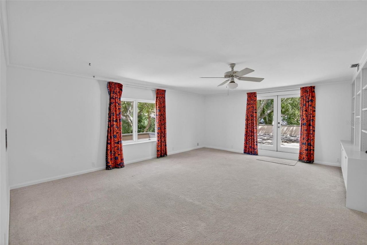 1043 Guisando De Avila, Tampa, FL 33613 Photo