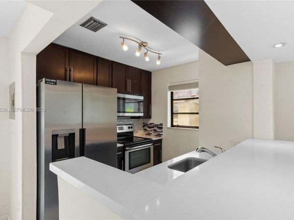 6316 SW 136th Ct, Unit 209G, Miami, FL 33183