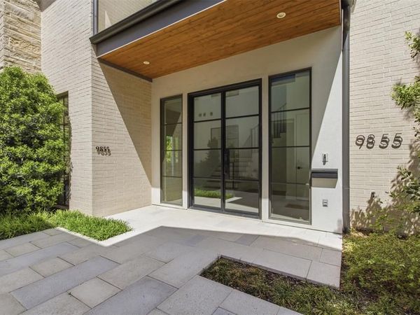 9855 Kingsway Avenue, Dallas, TX 75230