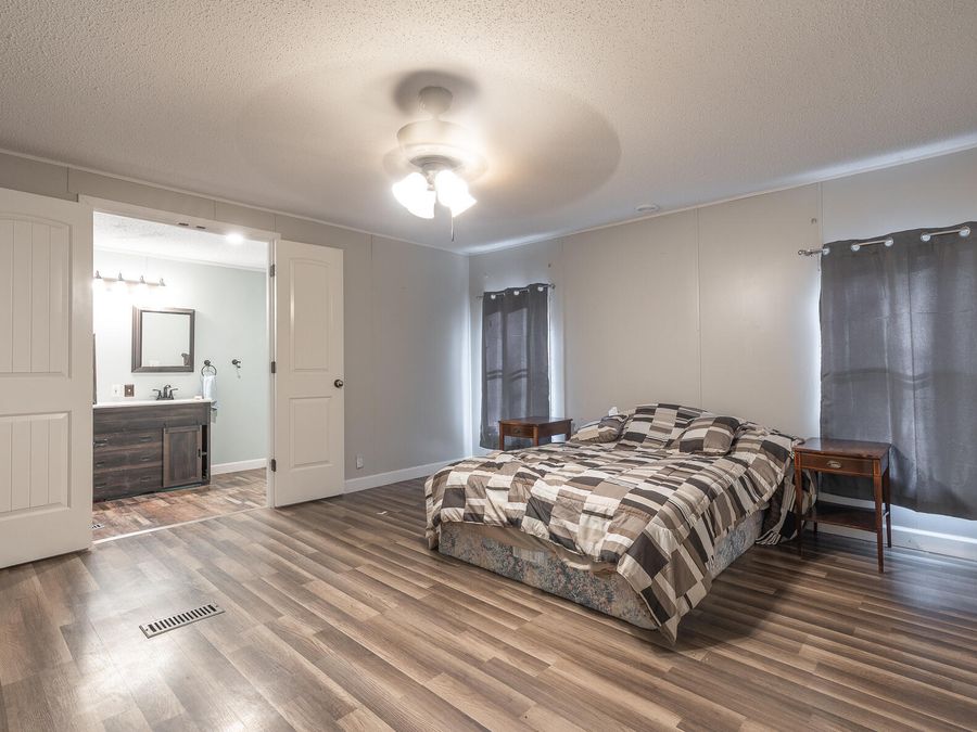 Property Image 80