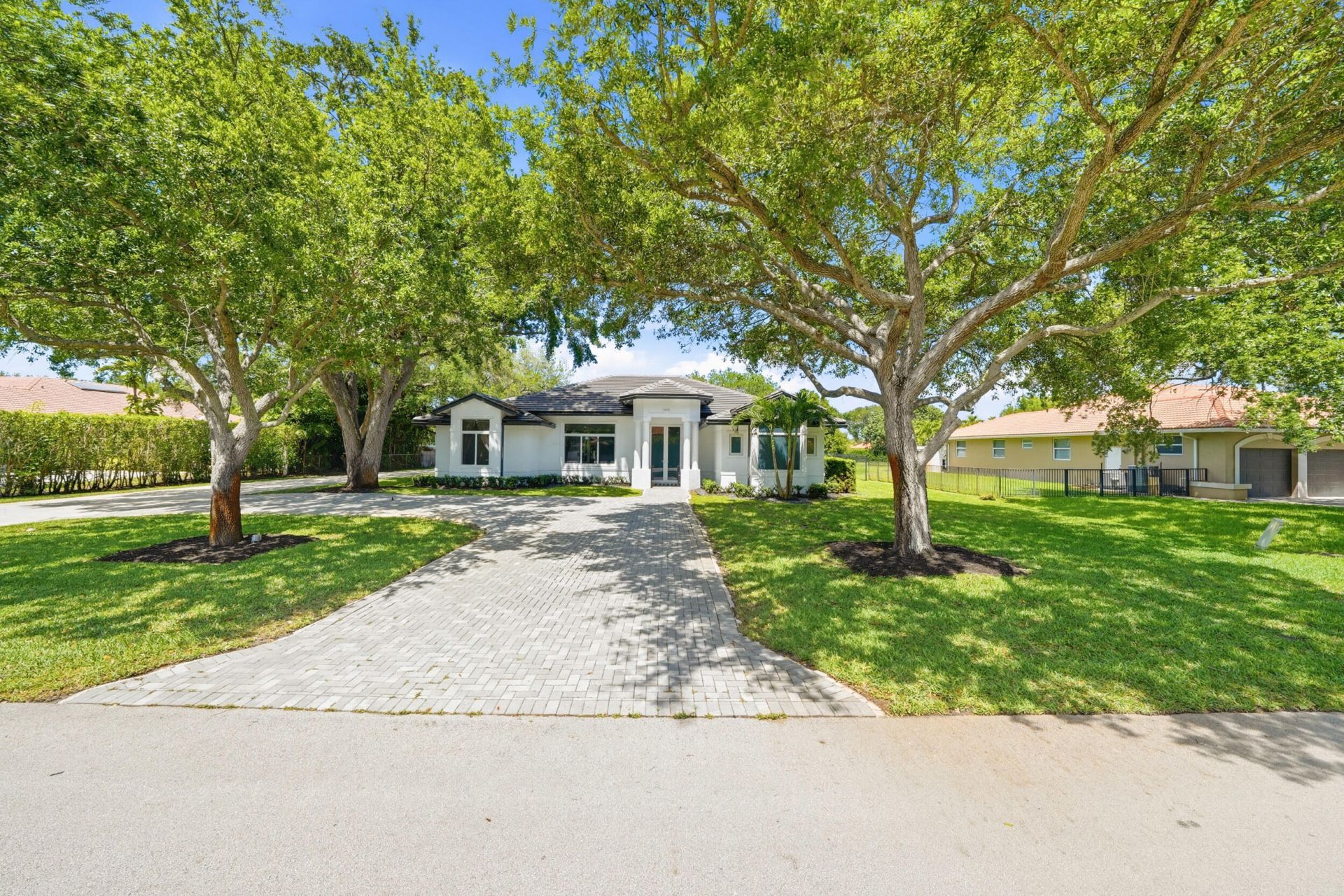 13091 SW 16th Court, Davie, FL 33325 Photo