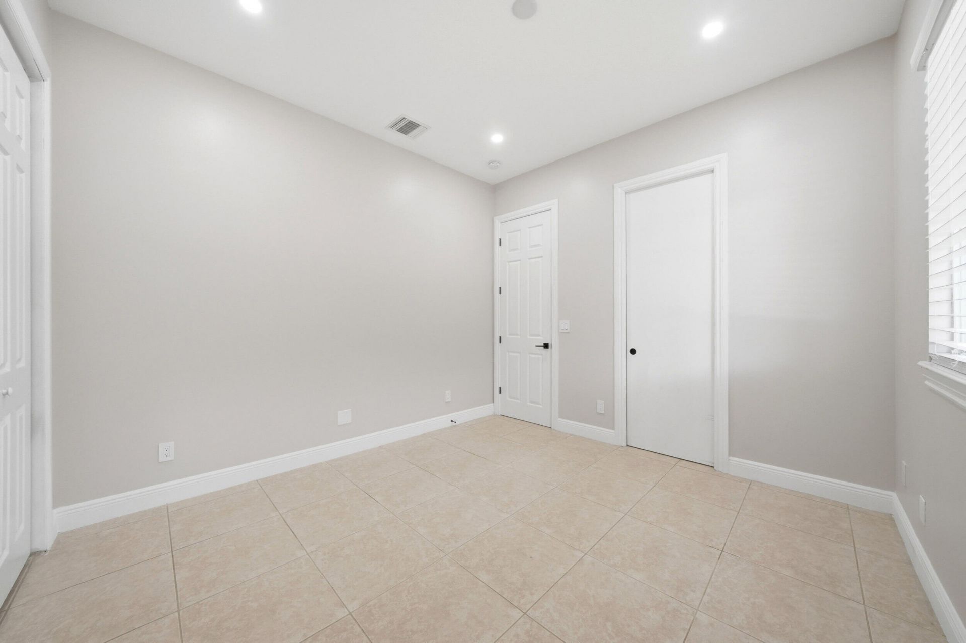 13091 SW 16th Court, Davie, FL 33325 Photo