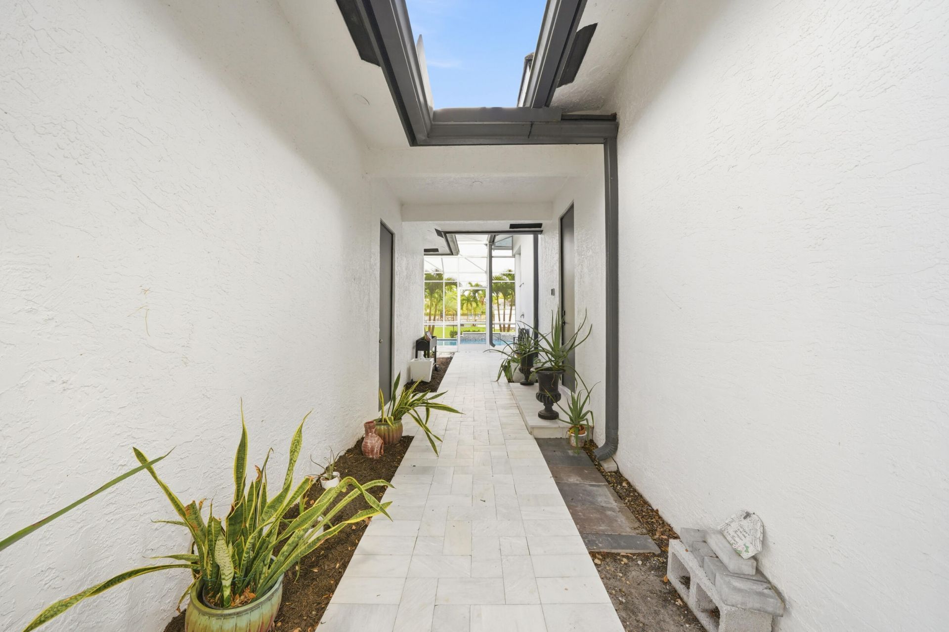 13091 SW 16th Court, Davie, FL 33325 Photo