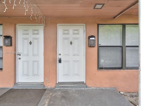 501 SW 9th St, Unit 1-2, Hallandale Beach, FL 33009