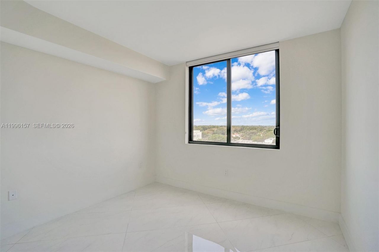 301 Altara Ave, Unit 617, Coral Gables, FL 33146 Photo