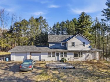 103 CERAMIC DRIVE, GREENTOWN, PA 18426