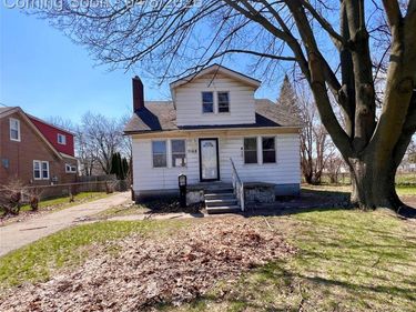 3168 Berkshire Avenue, Warren, MI 48091