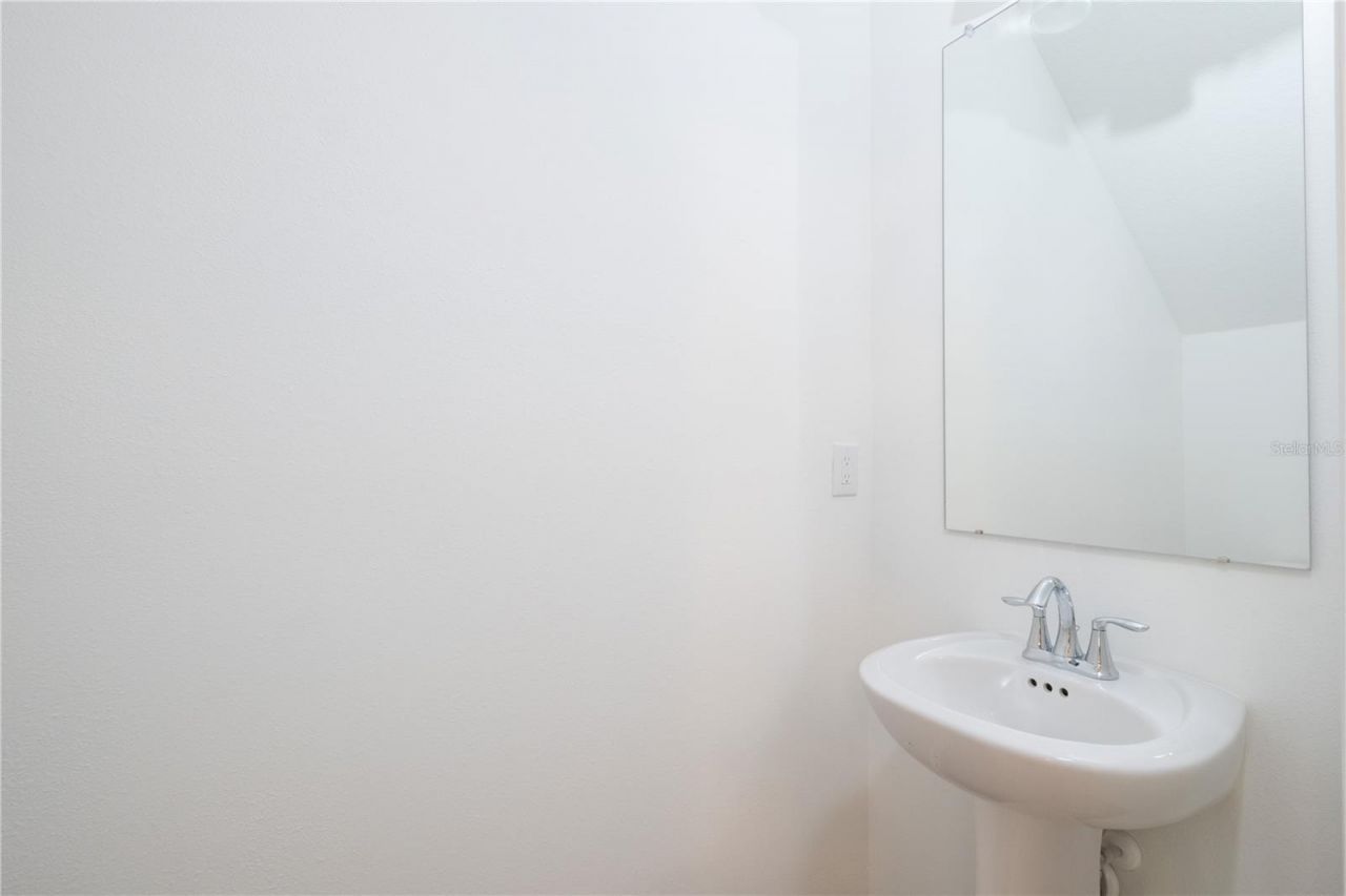 704 NW 126th Terrace, Newberry, FL 32669 Photo