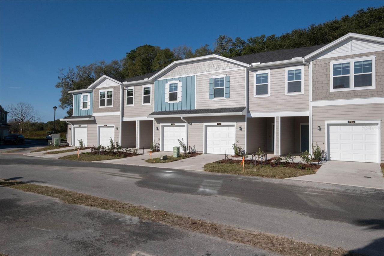 704 NW 126th Terrace, Newberry, FL 32669 Photo