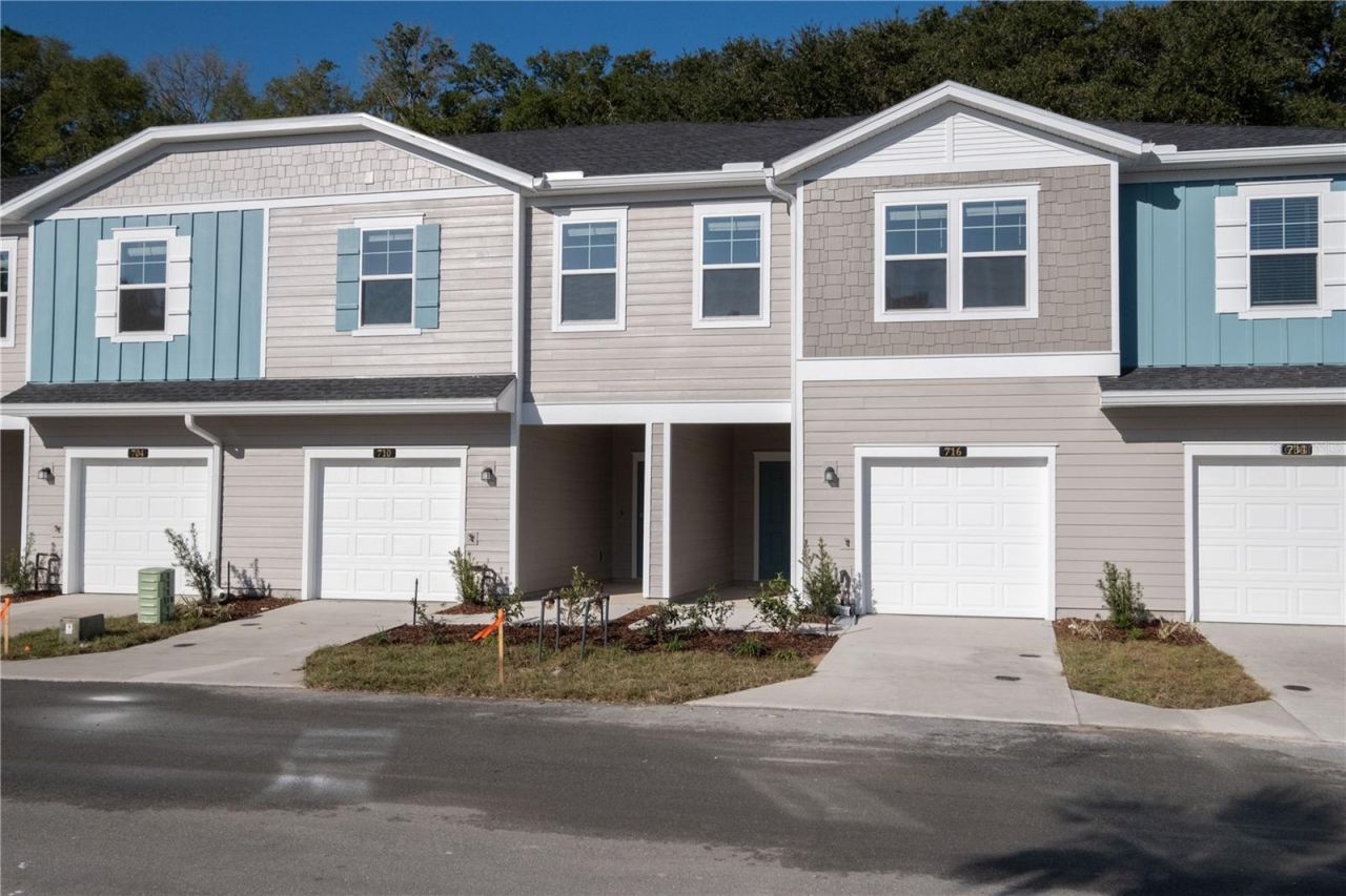 704 NW 126th Terrace, Newberry, FL 32669 Photo