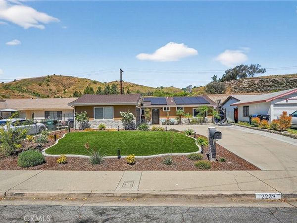 2239 Farringdon, Pomona, CA 91768