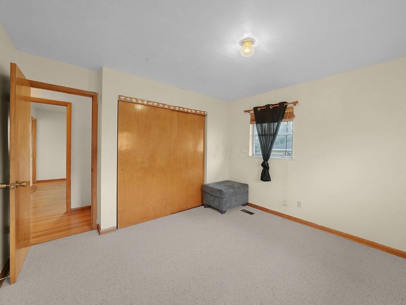 310 N Grener Avenue, Columbus, OH 43228 Photo 22