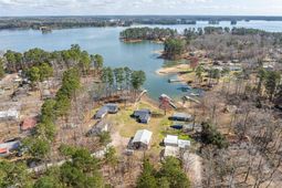 47 Ridgewood Lane photo 4