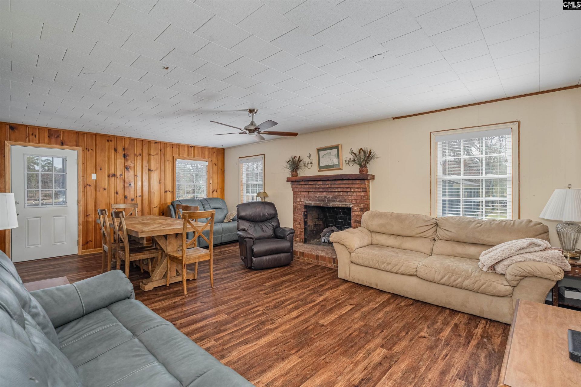 47 Ridgewood Lane Photo 7