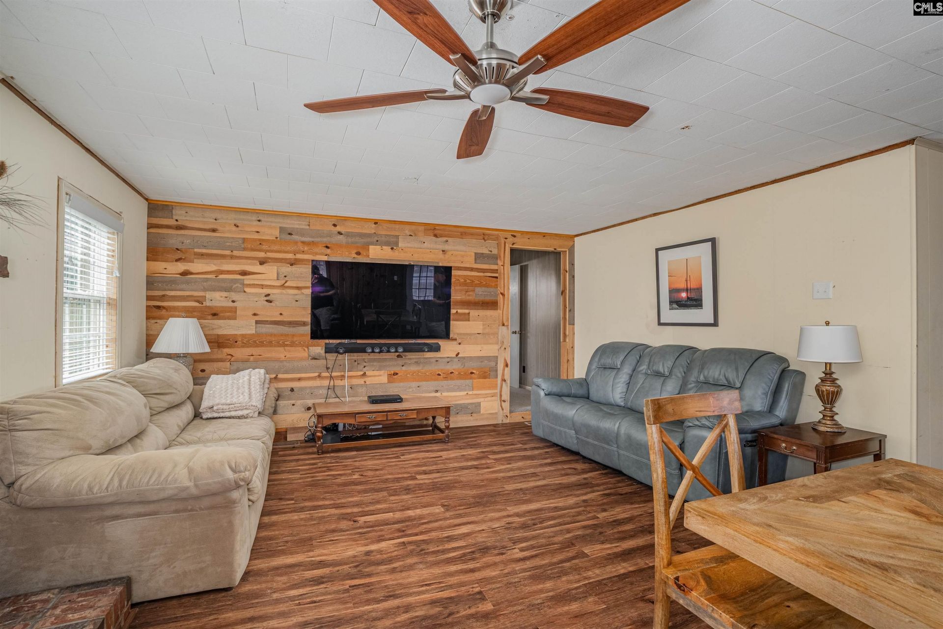 47 Ridgewood Lane Photo 8