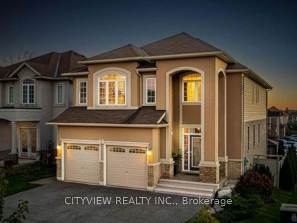 7 Woodvalley Court , Hamilton (Falkirk), ON L9B0A8