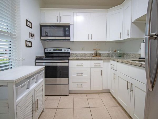 6020 NW 64th Ave, Unit 108, Tamarac, FL 33319