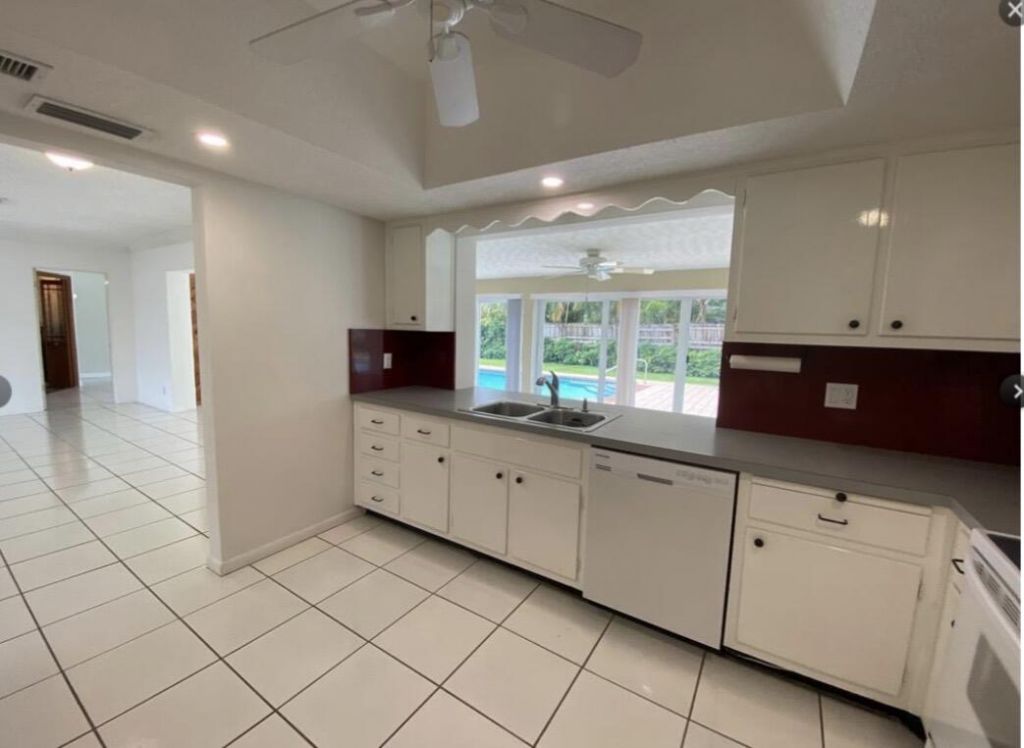 1230 SE 14th Drive, Deerfield Beach, FL 33441 Photo