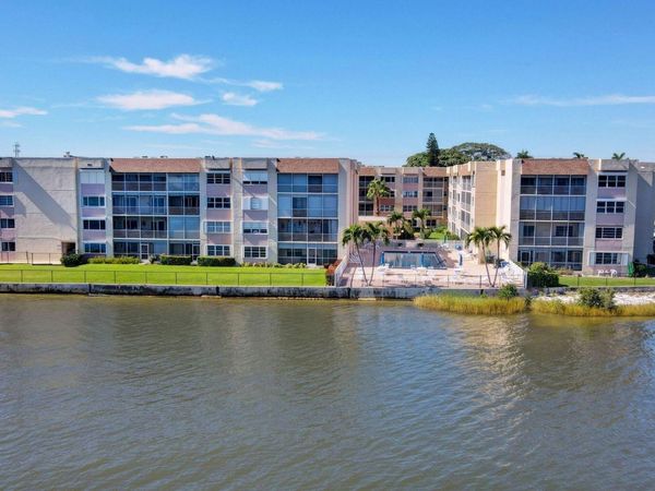 1516 S Lakeside Drive, Unit #110, Lake Worth Beach, FL 33460