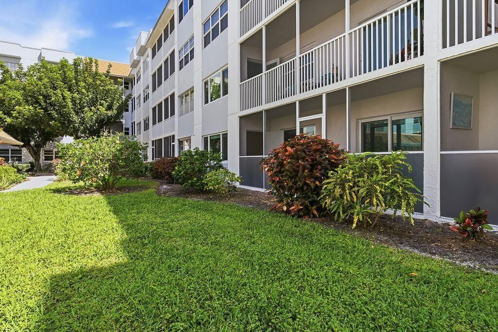 1516 S Lakeside Drive, Unit #110, Lake Worth Beach, FL 33460 Photo