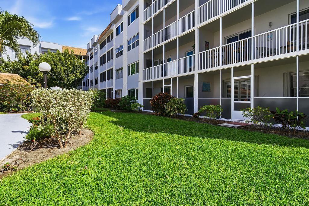 1516 S Lakeside Drive, Unit #110, Lake Worth Beach, FL 33460 Photo