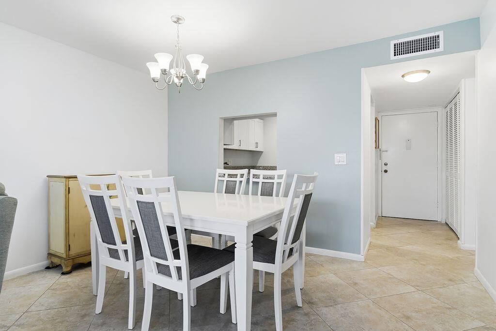 1516 S Lakeside Drive, Unit #110, Lake Worth Beach, FL 33460 Photo