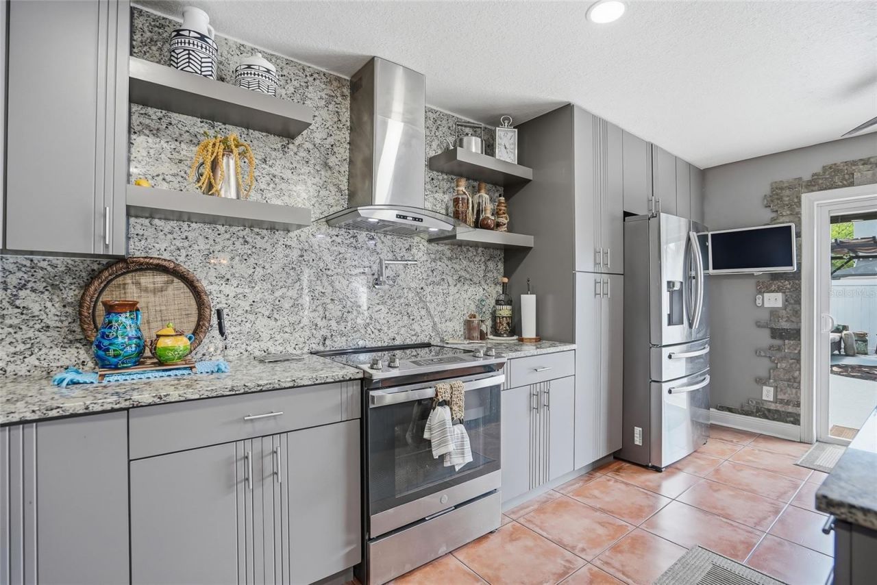 30902 Temple Stand Avenue, Wesley Chapel, FL 33543 Photo