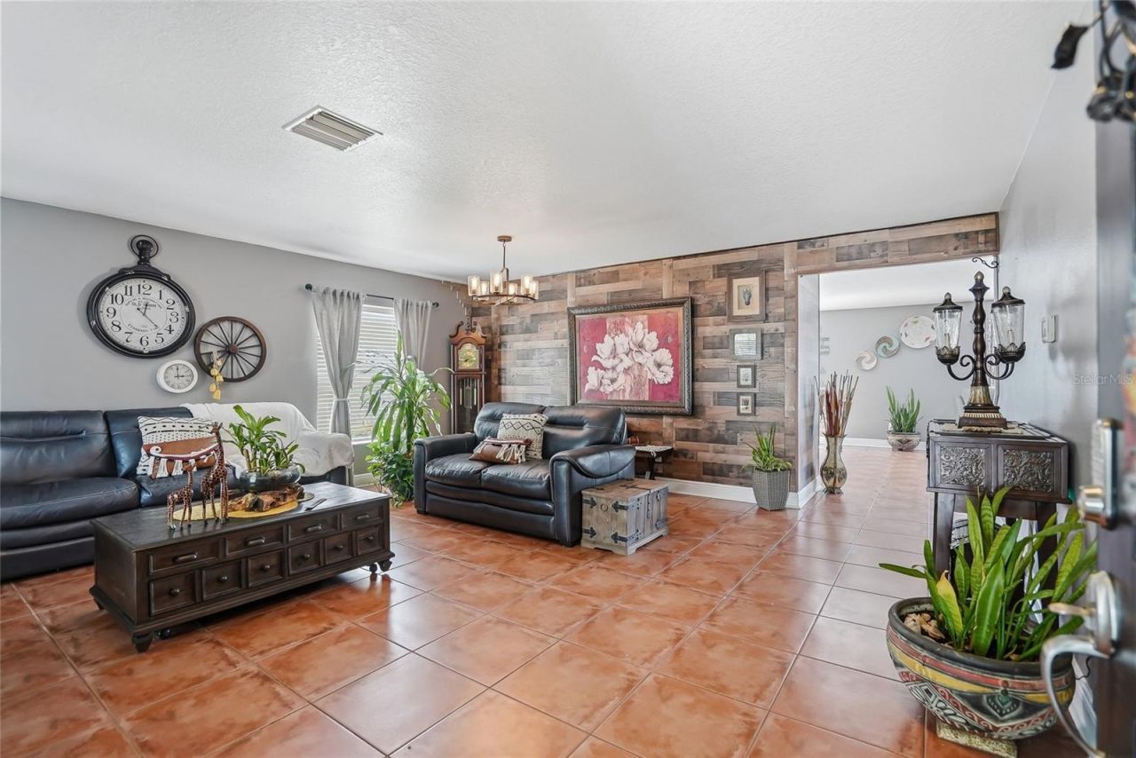 30902 Temple Stand Avenue, Wesley Chapel, FL 33543 Photo