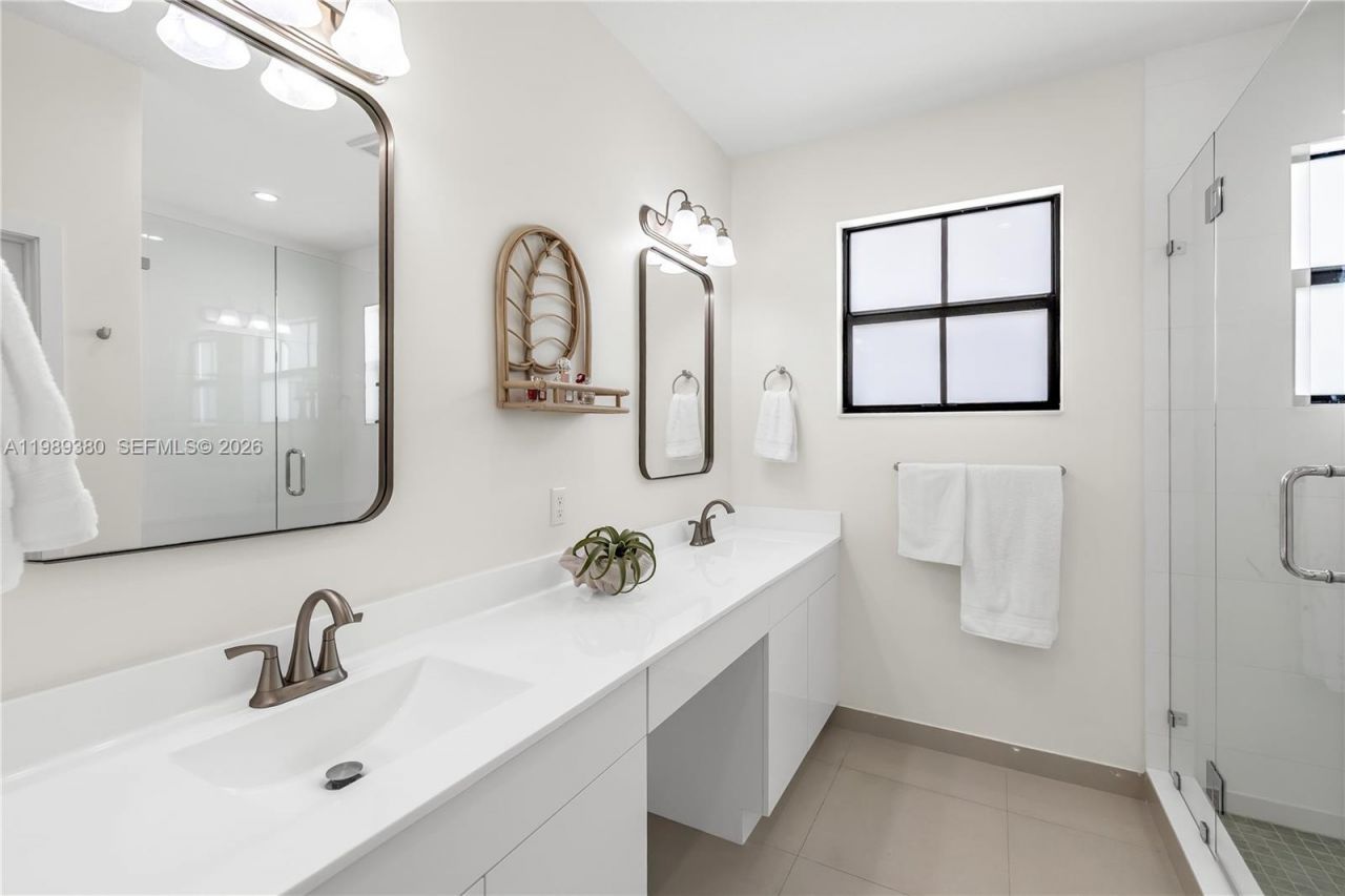 14606 SW 22nd Ter, Miami, FL 33175 Photo