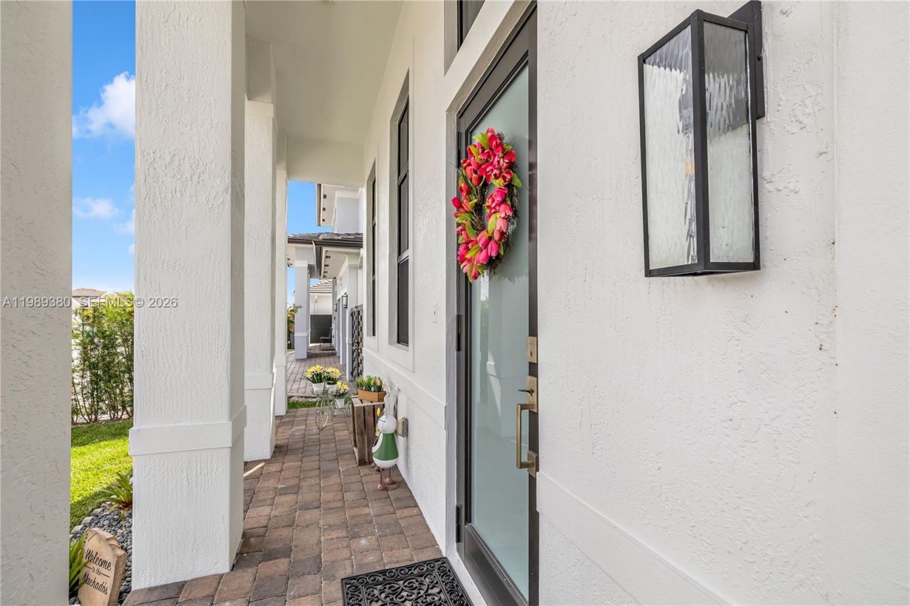 14606 SW 22nd Ter, Miami, FL 33175 Photo