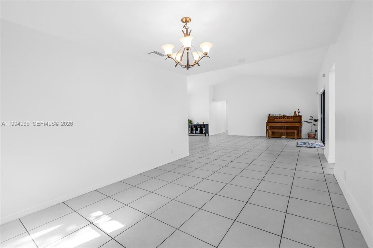 1601 Eastlake Way, Weston, FL 33326 Photo