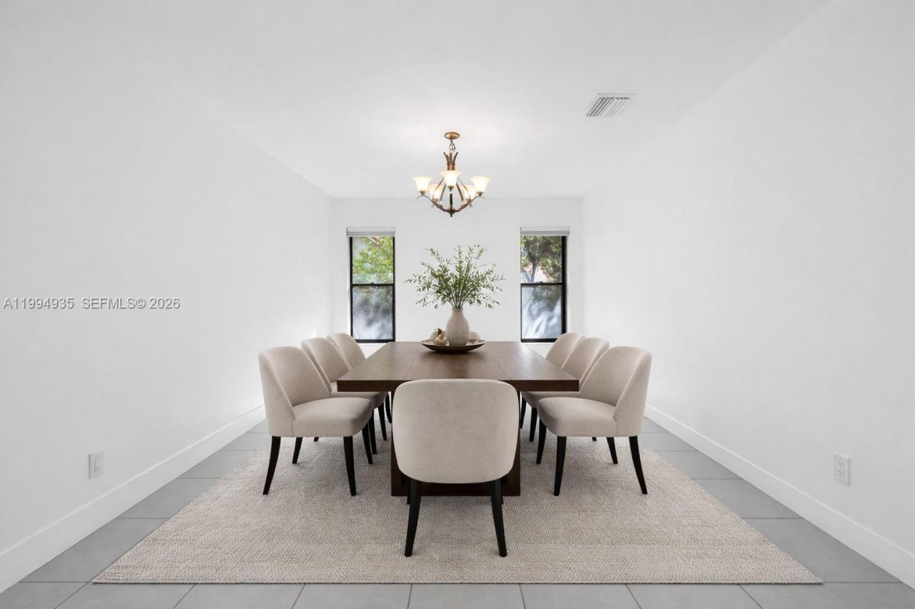 1601 Eastlake Way, Weston, FL 33326 Photo