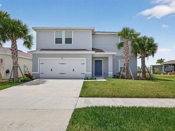 220 Raspberry Rd , Fort Pierce, FL 34981