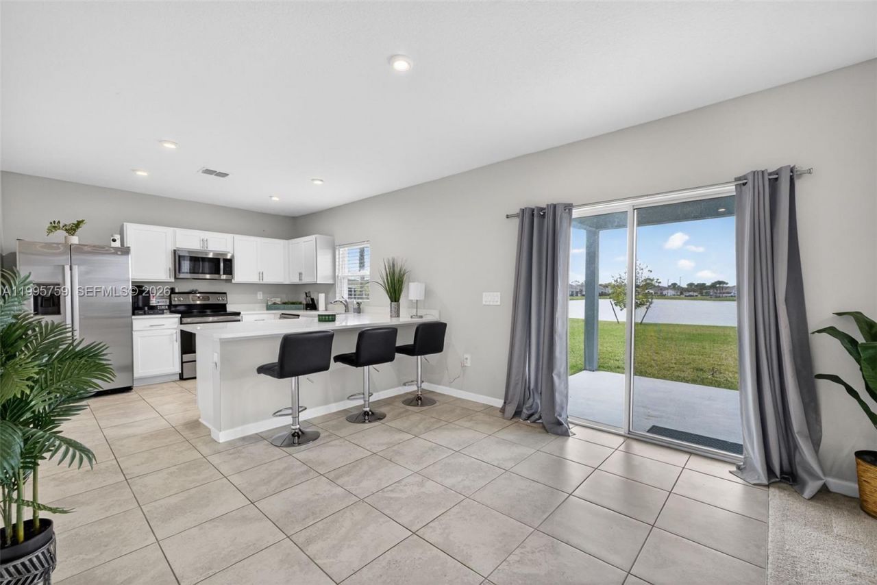 220 Raspberry Rd , Fort Pierce, FL 34981 Photo