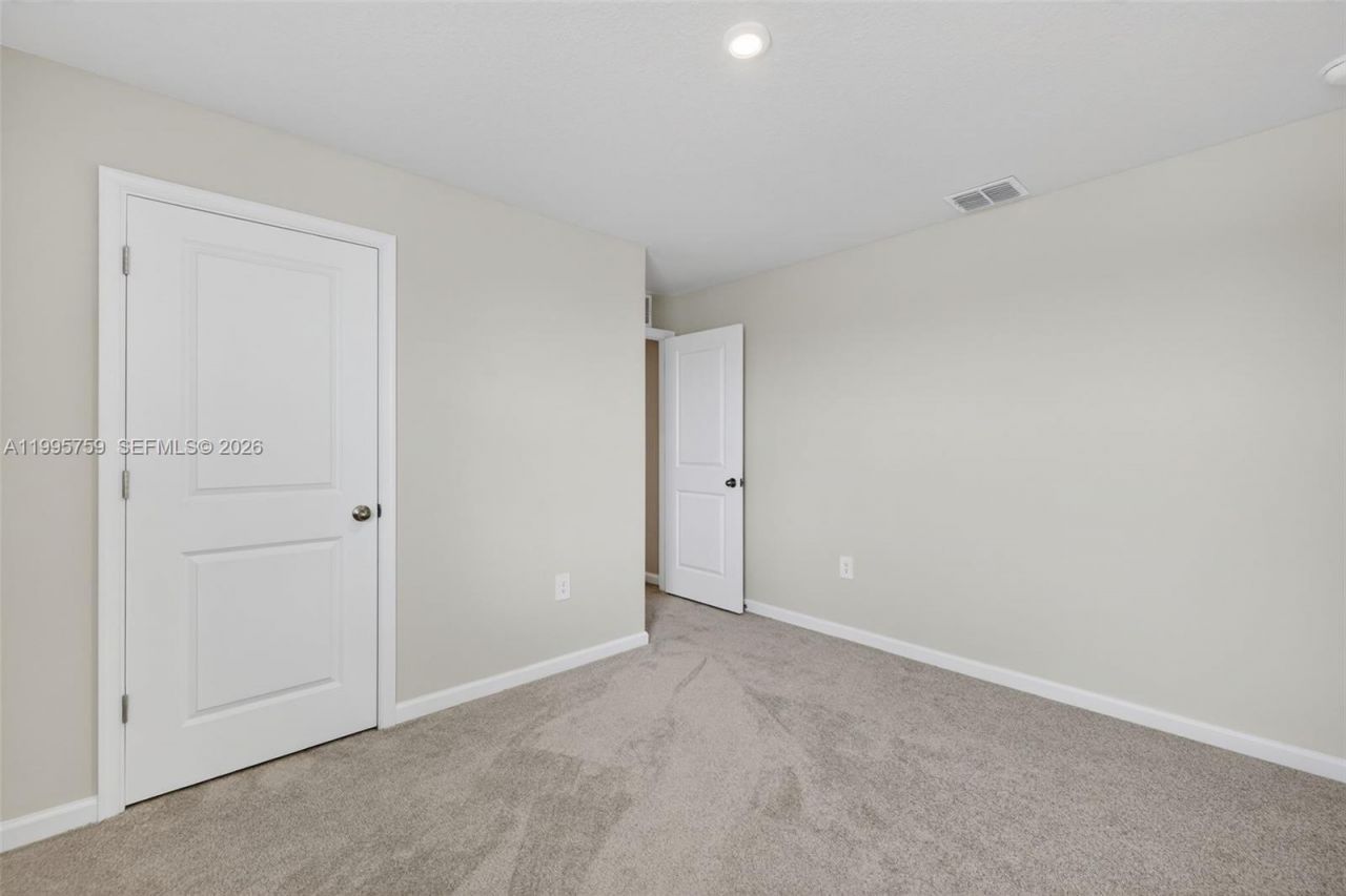 220 Raspberry Rd , Fort Pierce, FL 34981 Photo